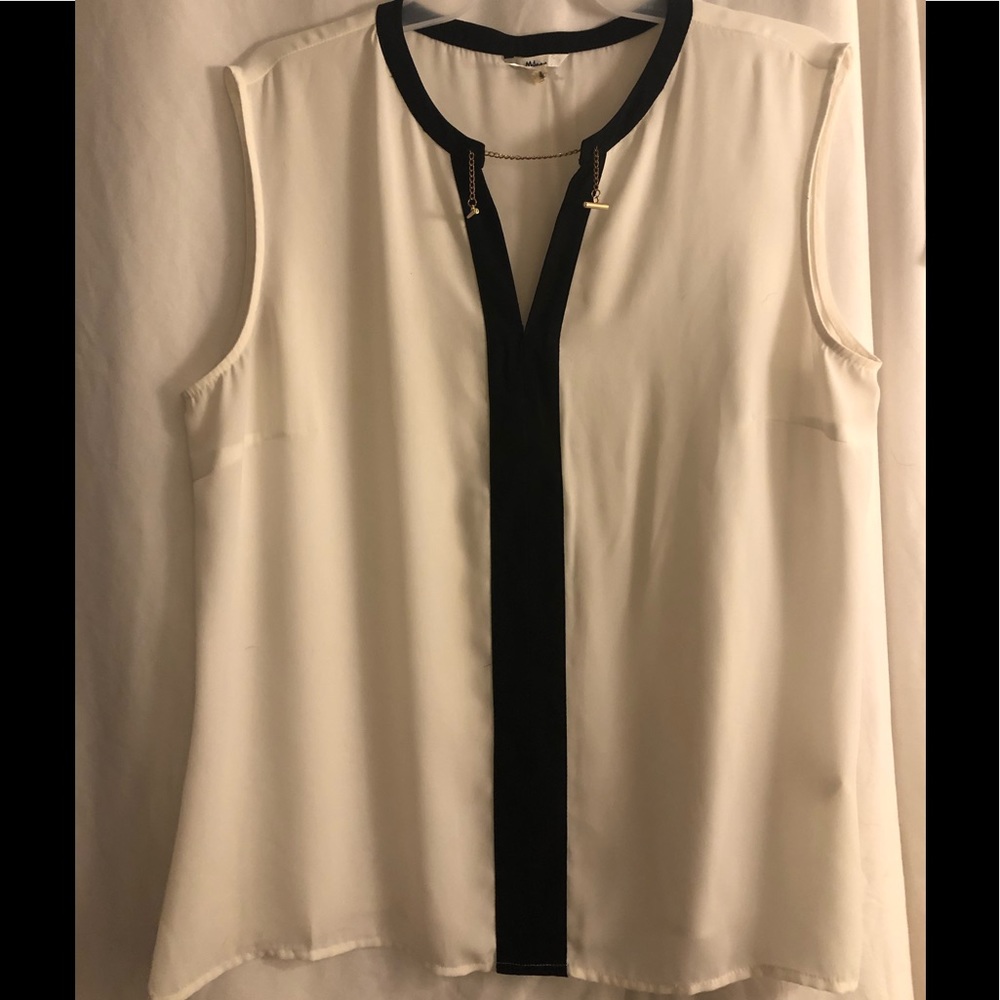 White dress blouse for work with gold chain